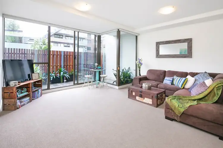 8/150 Kerr Street, Fitzroy VIC 3065