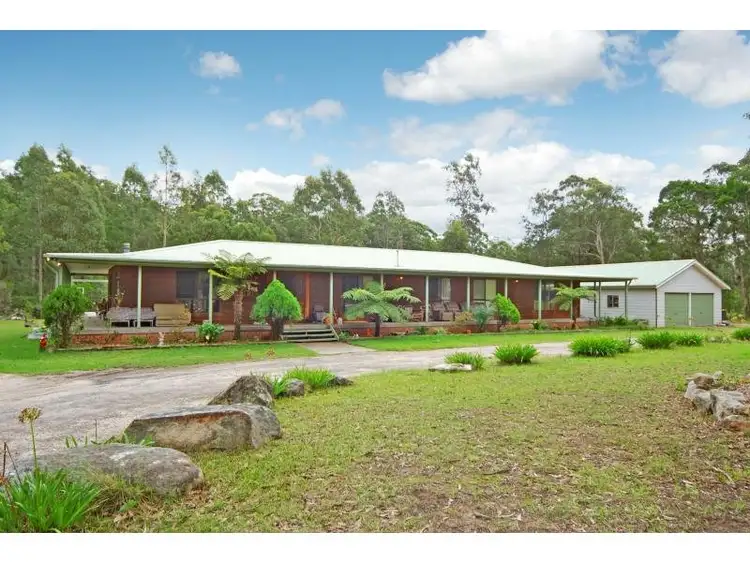 124 Watt Road, Falls Creek NSW 2540