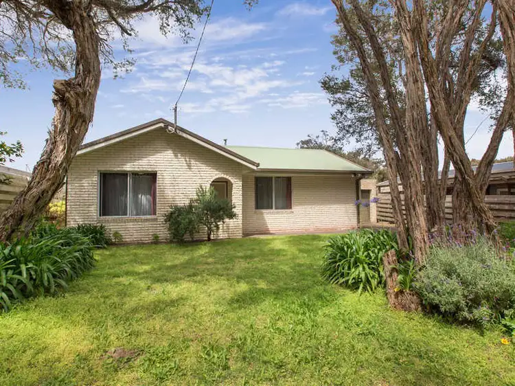1 Knox Road, Blairgowrie VIC 3942