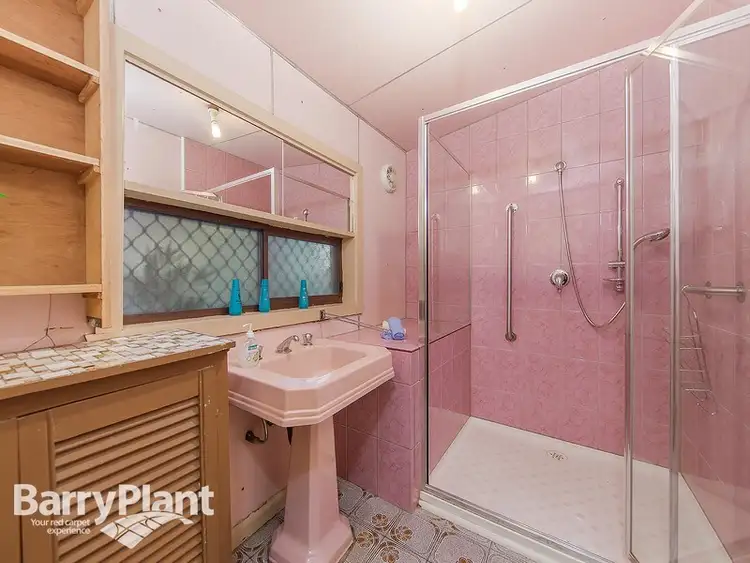 Seventh view of Homely house listing, 1 Glendenning Street, St Albans VIC 3021