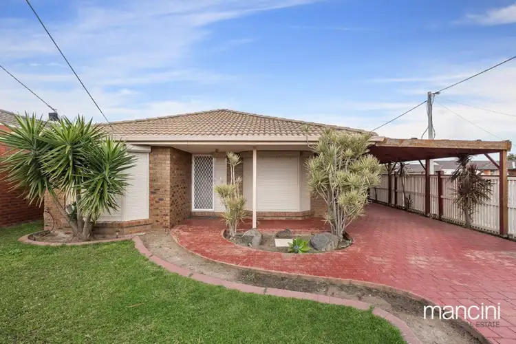11 Roser Drive, Altona Meadows VIC 3028