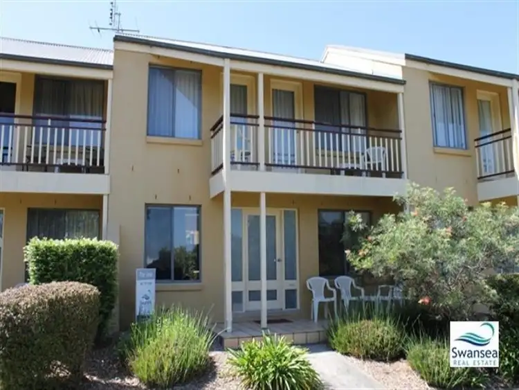 Main view of Homely house listing, 402 Currawong Cct, Cams Wharf NSW 2281