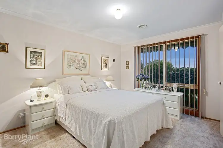Fifth view of Homely unit listing, 1/12 Bertrand Close, Berwick VIC 3806
