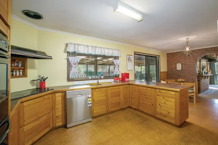 Fifth view of Homely house listing, 26 Rill Court, Haddon VIC 3351