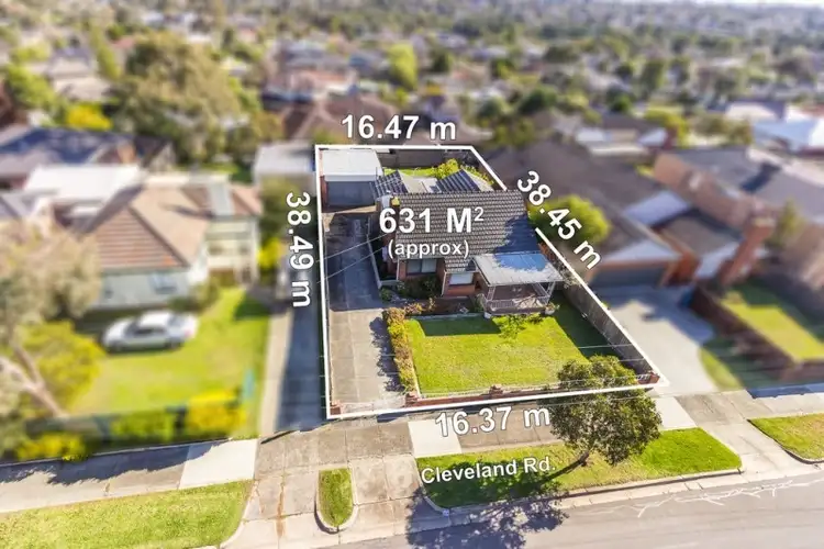 43 Cleveland Road, Ashwood VIC 3147