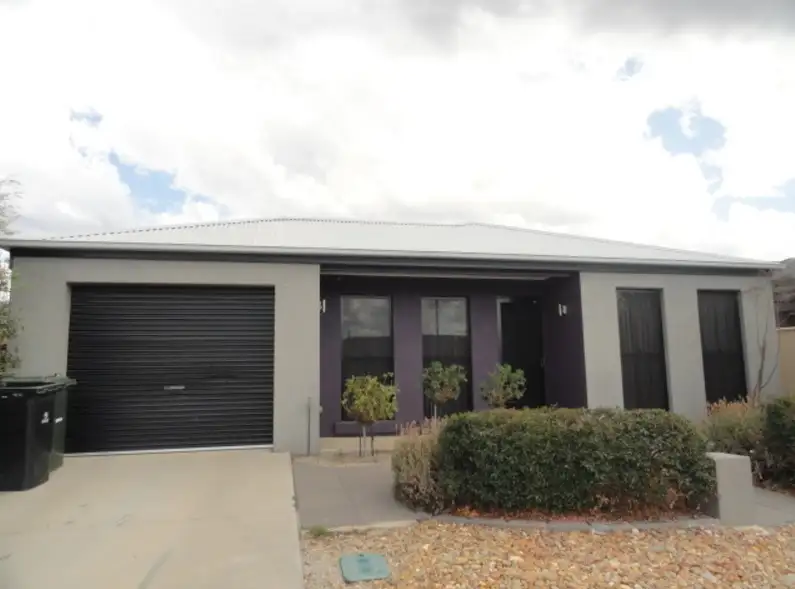 Main view of Homely house listing, 21 Manna Gum Drive, Epsom VIC 3551
