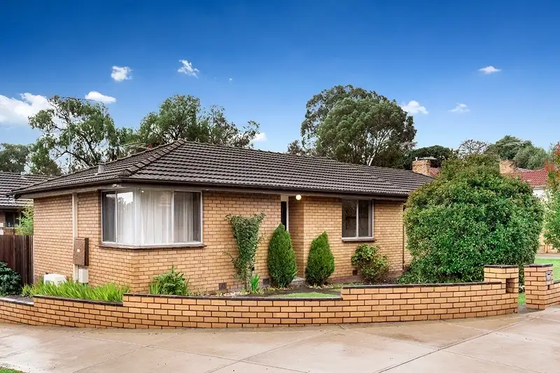 Main view of Homely unit listing, 2/9 Brae Grove, Nunawading VIC 3131
