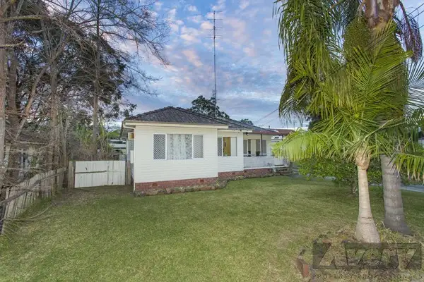 9 Adam Street, Blackalls Park NSW 2283