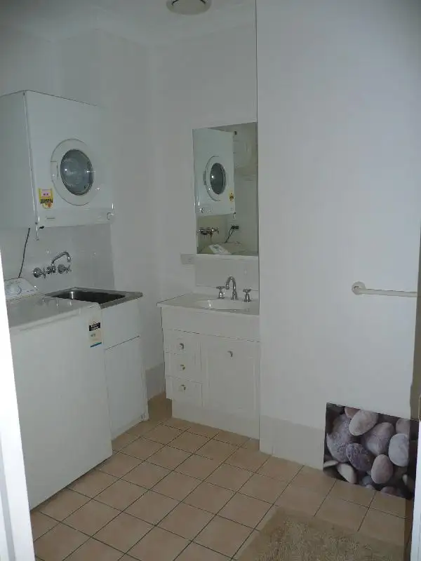 Sixth view of Homely unit listing, 8/2 Broad St, Labrador QLD 4215