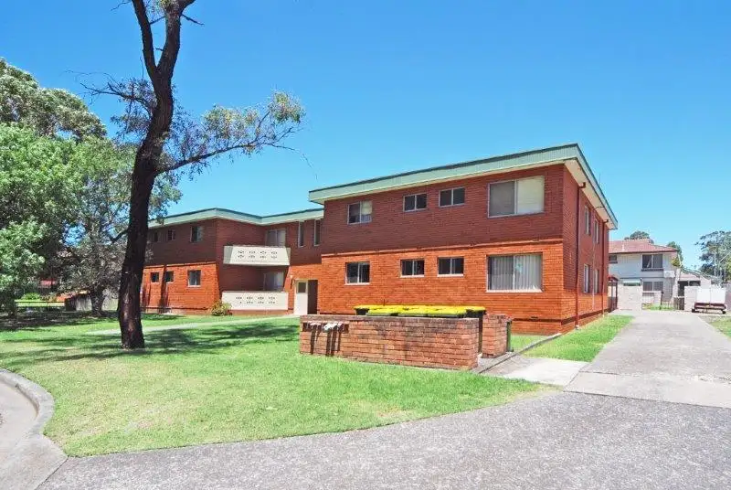 Main view of Homely unit listing, 5/2-6 Morton Parade, Nowra NSW 2541