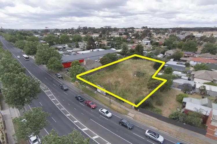 443 High Street, Golden Square VIC 3555