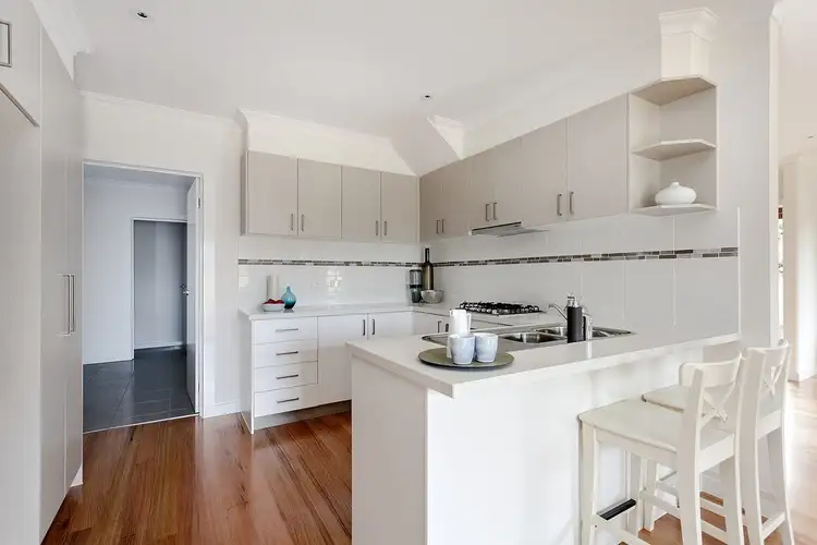 Fourth view of Homely house listing, 2/42 Sevenoaks Avenue, Croydon VIC 3136
