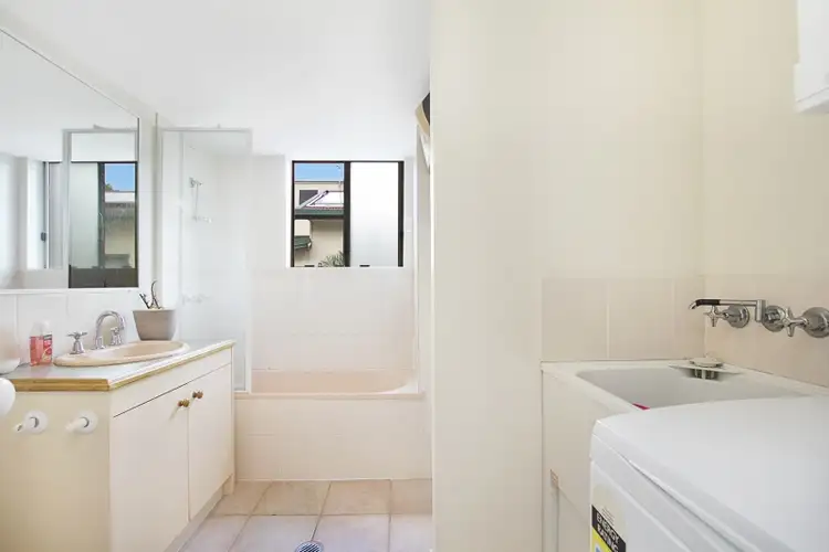 Sixth view of Homely unit listing, 4/5-7 Tweed Street 'Sunrays', Coolangatta QLD 4225