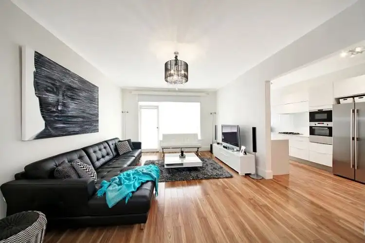 7/301 Dandenong Road, Prahran VIC 3181