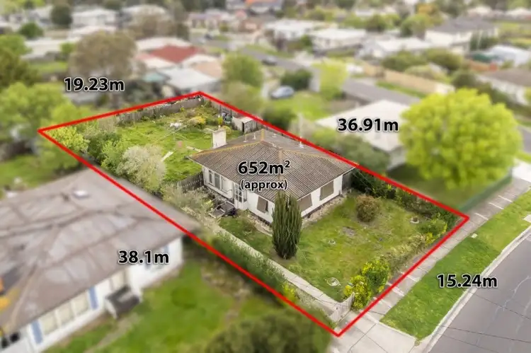 25 Castley Crescent, Braybrook VIC 3019