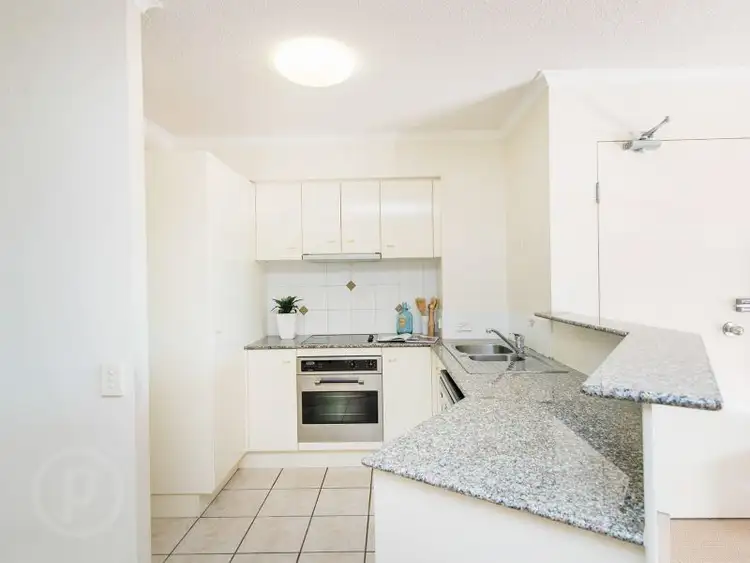 Fifth view of Homely unit listing, 9/55 Harries Road, Coorparoo QLD 4151
