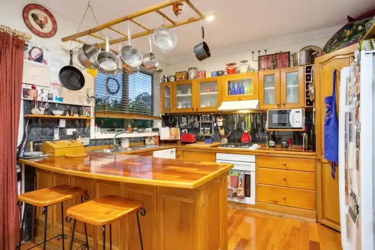 Fourth view of Homely house listing, 33 Allendale Road, Croydon VIC 3136