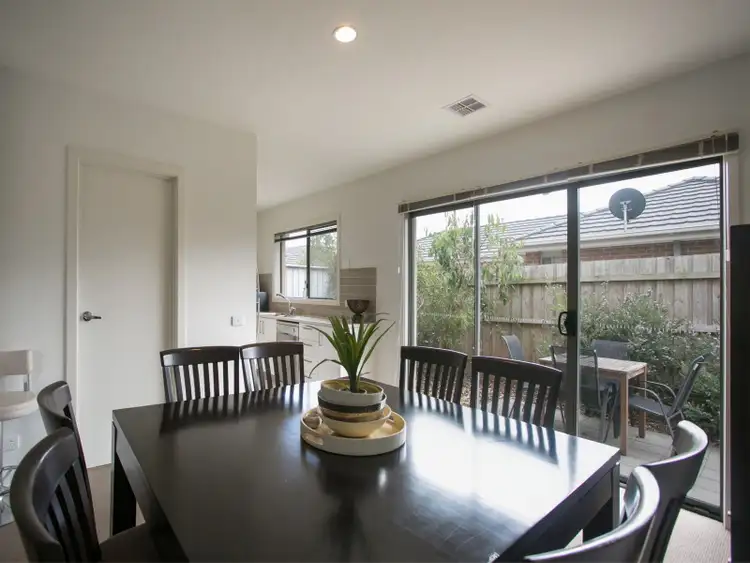 Fourth view of Homely house listing, 2/3 Warrenwood Place, Langwarrin VIC 3910