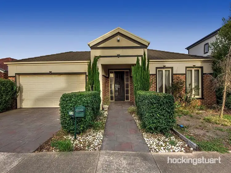 72 Springlake Avenue, Caroline Springs VIC 3023