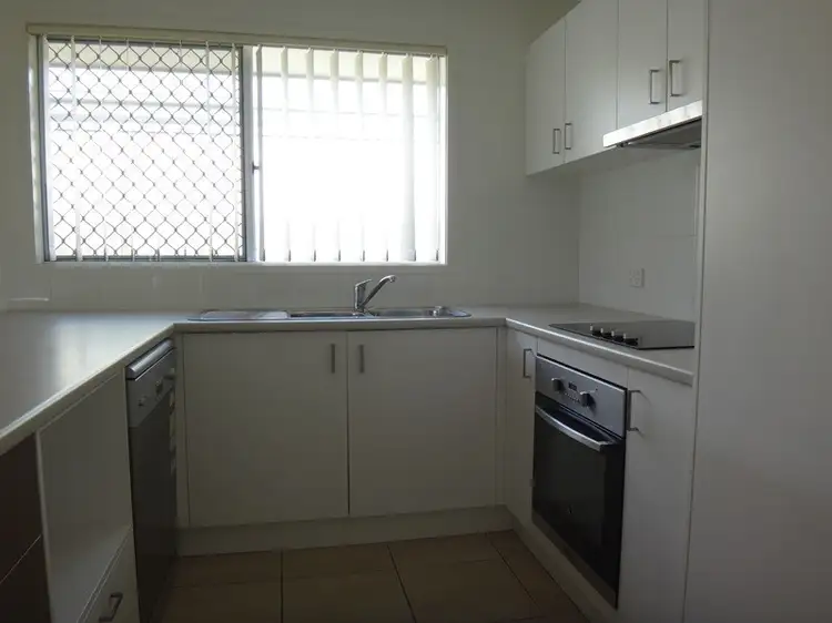 Third view of Homely house listing, 5 Suncrest Street, Emerald QLD 4720