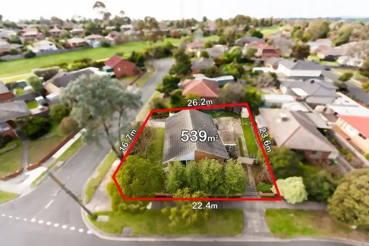 Second view of Homely house listing, 8 Saul Court, Greensborough VIC 3088