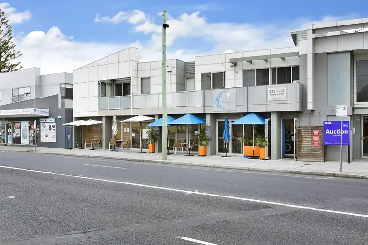 Fourth view of Homely house listing, 10 Patterson Street, Bonbeach VIC 3196