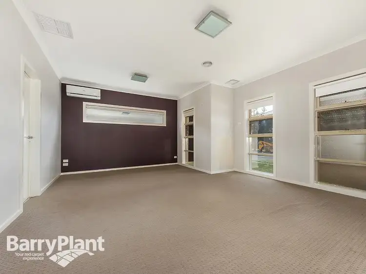 Fifth view of Homely house listing, 5 Sinclair Green, Derrimut VIC 3030