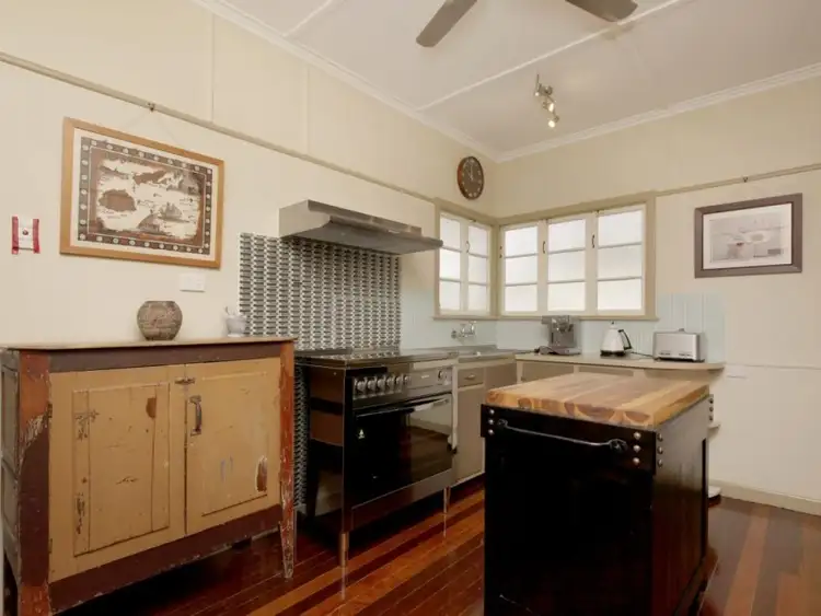 Fifth view of Homely house listing, 2 Hodge Street, Corinda QLD 4075