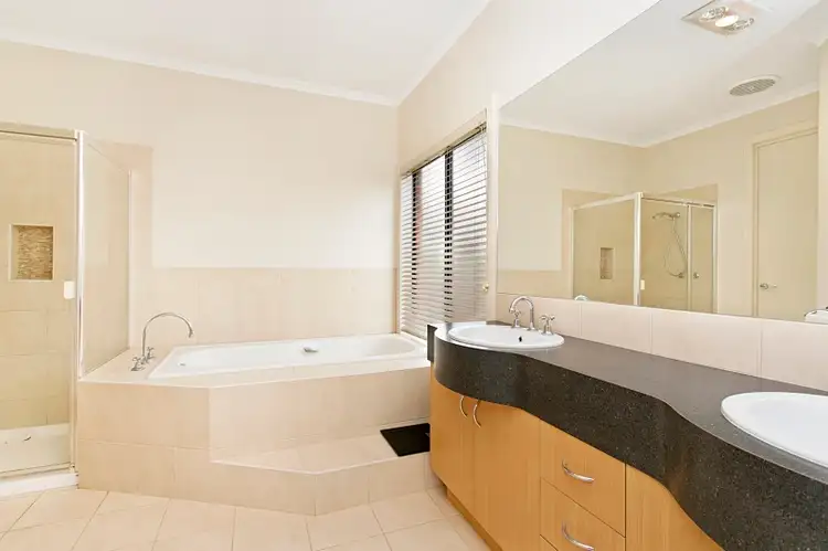 Fourth view of Homely house listing, 10 Yurunga Drive, Castlemaine VIC 3450