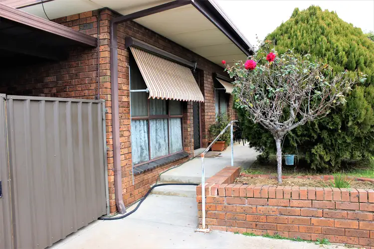 1/114 Wood Street, California Gully VIC 3556
