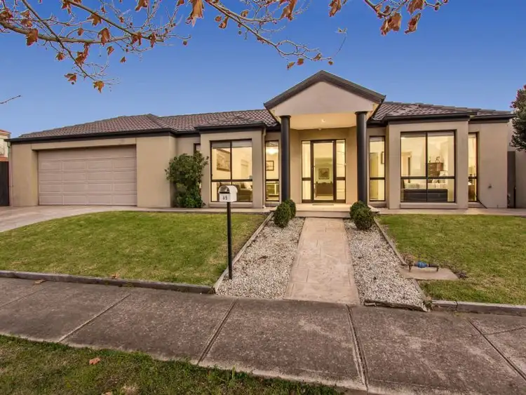 65 Taylors Hill Boulevard, Taylors Hill VIC 3037