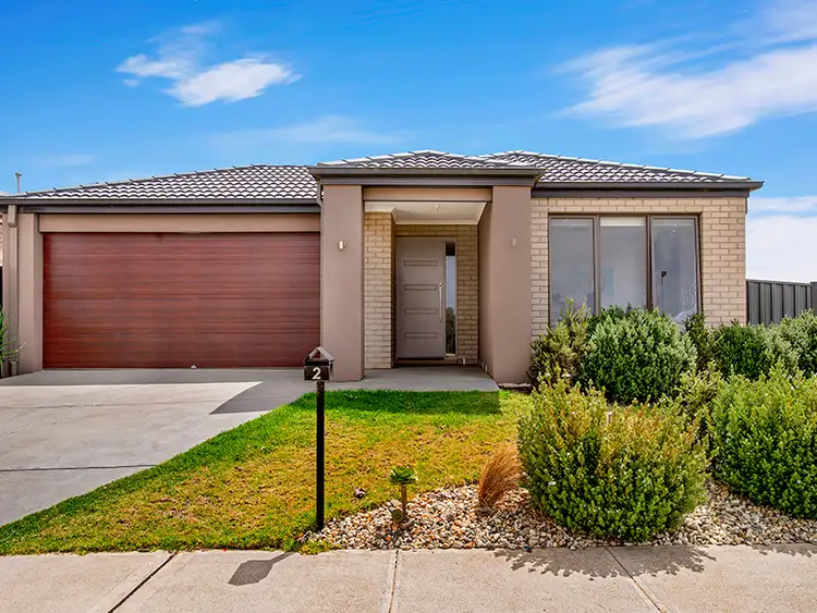2 Bregman Esplanade, Wyndham Vale VIC 3024
