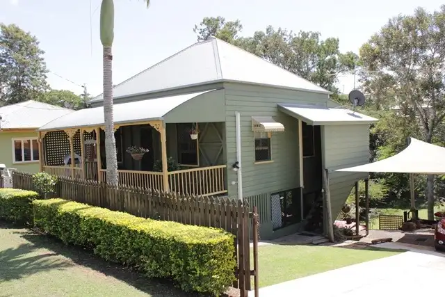 12 Liverpool Street, North Ipswich QLD 4305