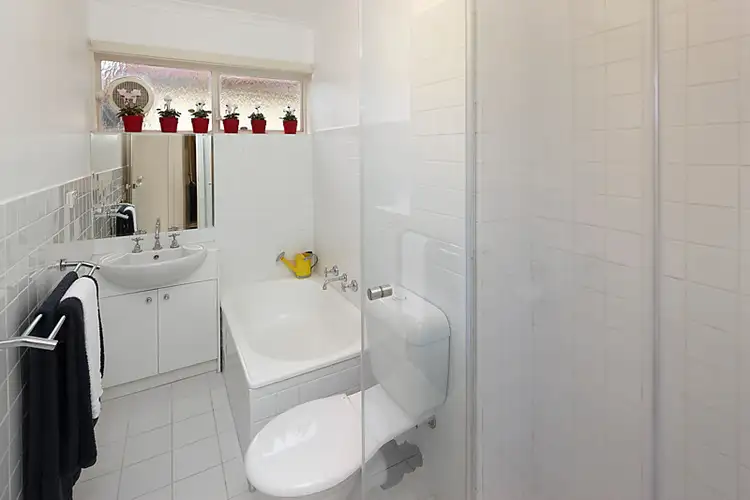 Sixth view of Homely apartment listing, 1/133 Smith Street, Thornbury VIC 3071