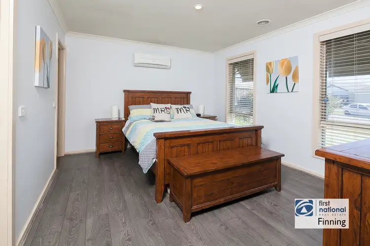 Fifth view of Homely house listing, 14 Flametree Circuit, Cranbourne VIC 3977