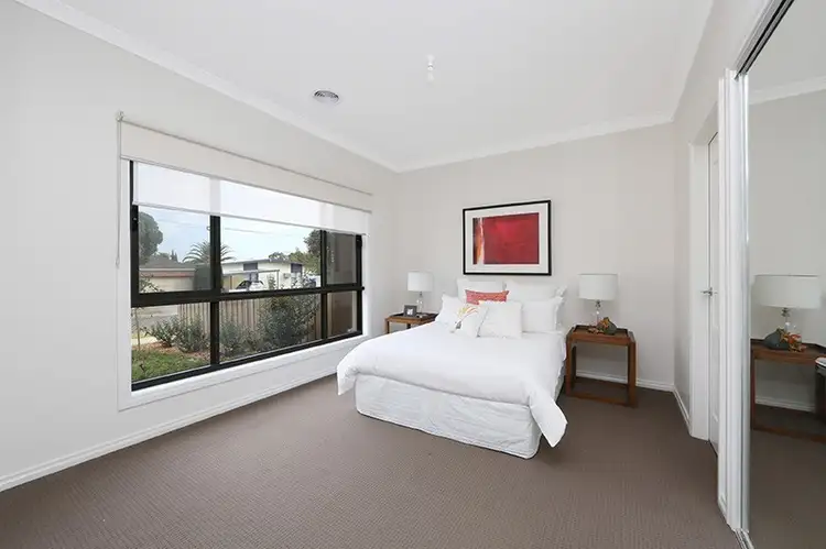 Fourth view of Homely townhouse listing, 2/7 Stamford Crescent, Rowville VIC 3178