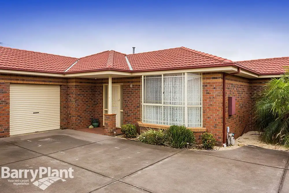 Main view of Homely house listing, 2/5-7 Newham Way, Altona Meadows VIC 3028