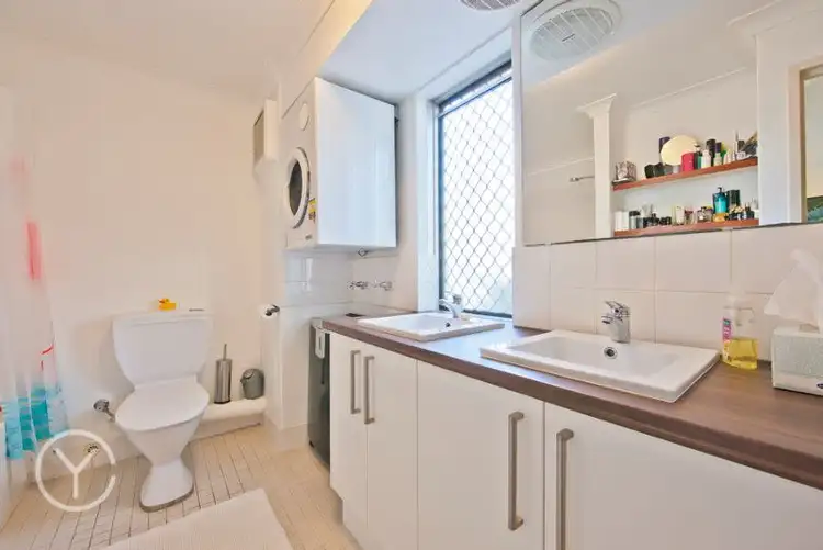 Fifth view of Homely block of units listing, 13/34 Smith Street, Highgate WA 6003