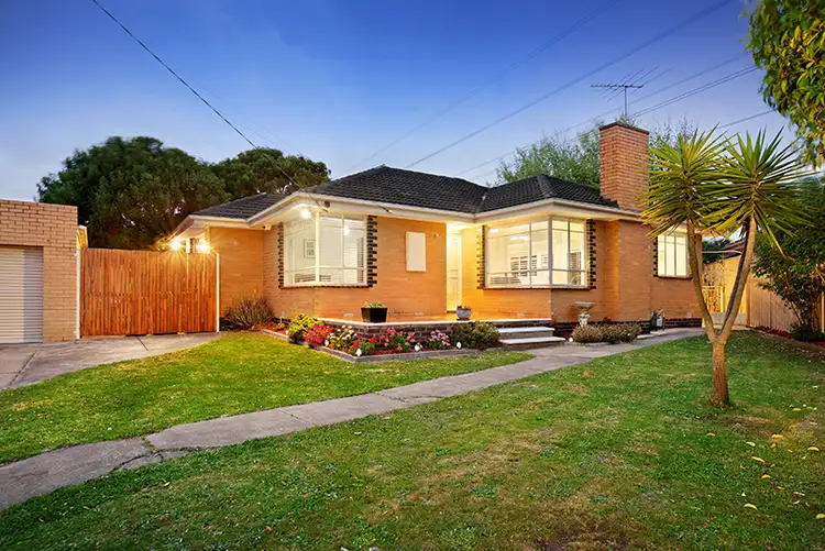 8 Ida Court, Reservoir VIC 3073
