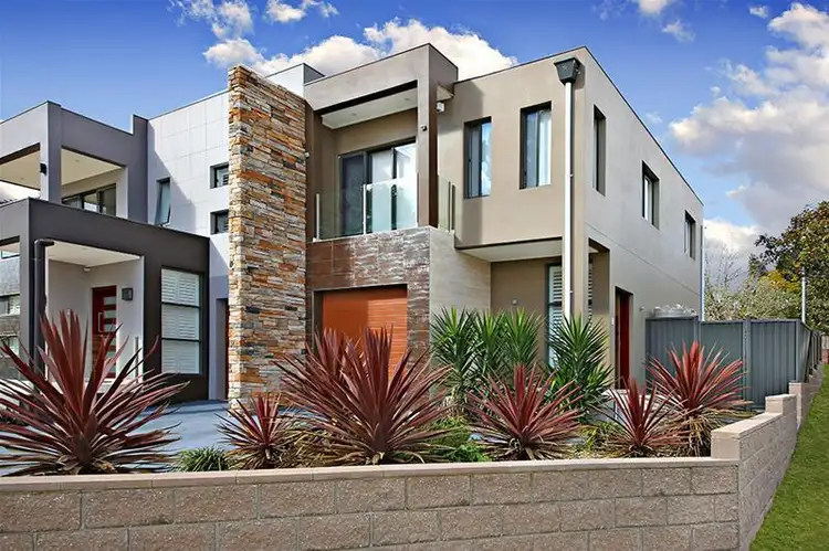79a Victor Avenue, Picnic Point NSW 2213