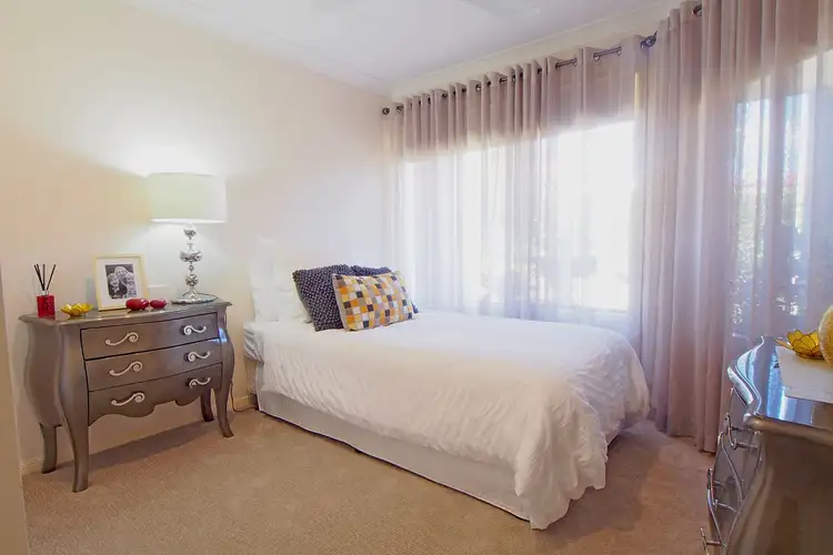 Second view of Homely house listing, 8 Highview Place, Parkwood QLD 4214