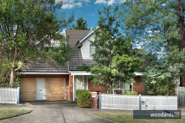 1A Worrall Street, Burwood VIC 3125