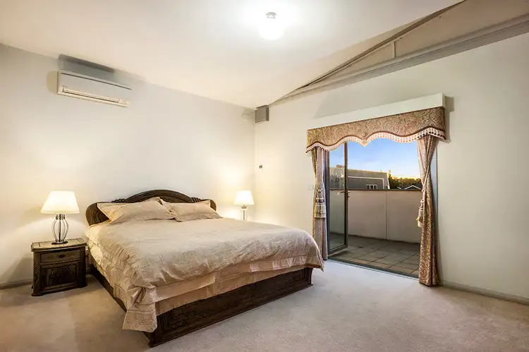 Fifth view of Homely townhouse listing, 4 Sentinel Way, Doncaster VIC 3108