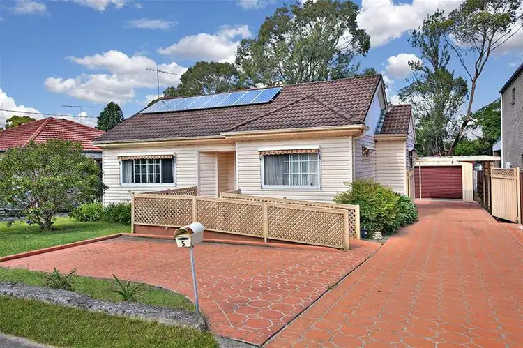 Main view of Homely house listing, 5 Singleton Avenue, East Hills NSW 2213