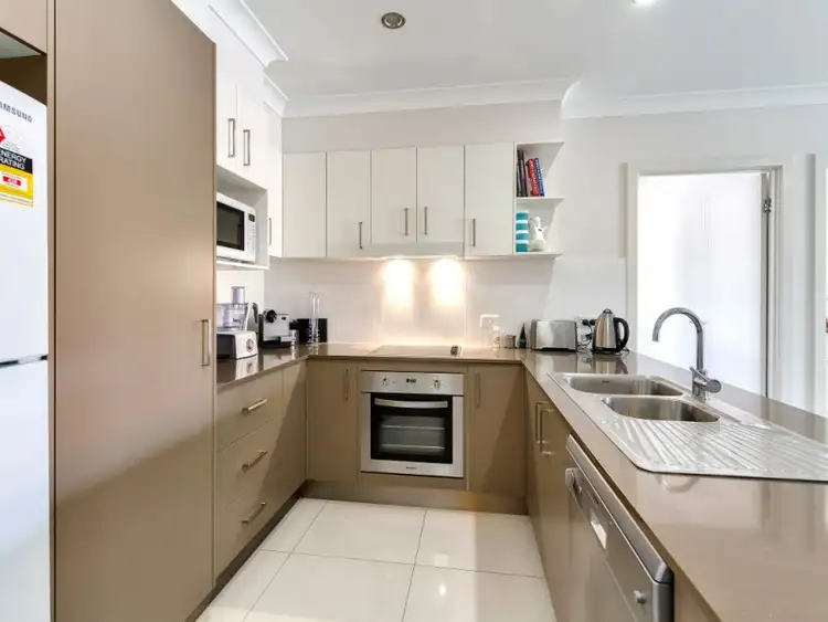 Fifth view of Homely unit listing, 5/16 Rivington Street, Nundah QLD 4012