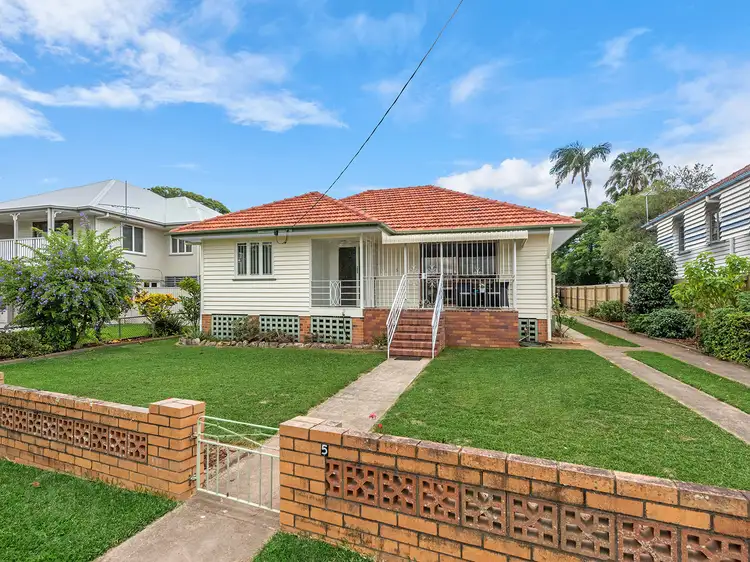 5 Taylor Street, Wavell Heights QLD 4012