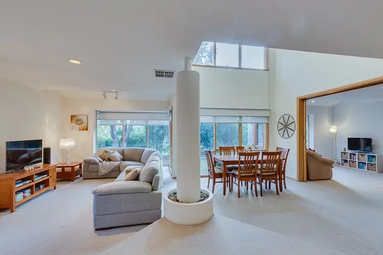 Second view of Homely house listing, 9 Nerida Court, Taylors Lakes VIC 3038