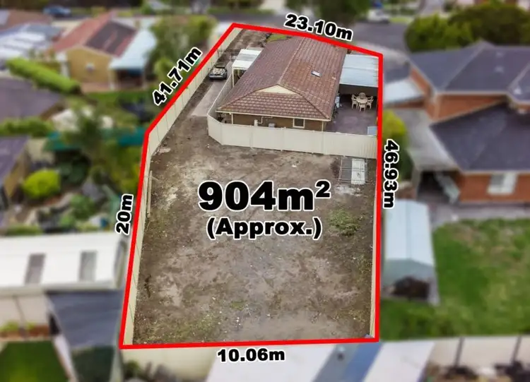Second view of Homely house listing, 4 Elba Place, Keilor Downs VIC 3038