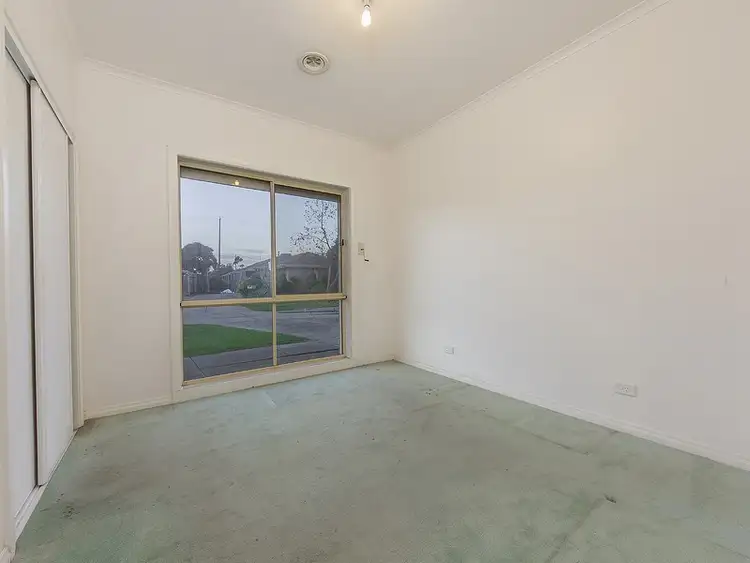 Sixth view of Homely house listing, 33 Santa Monica Drive, Taylors Lakes VIC 3038