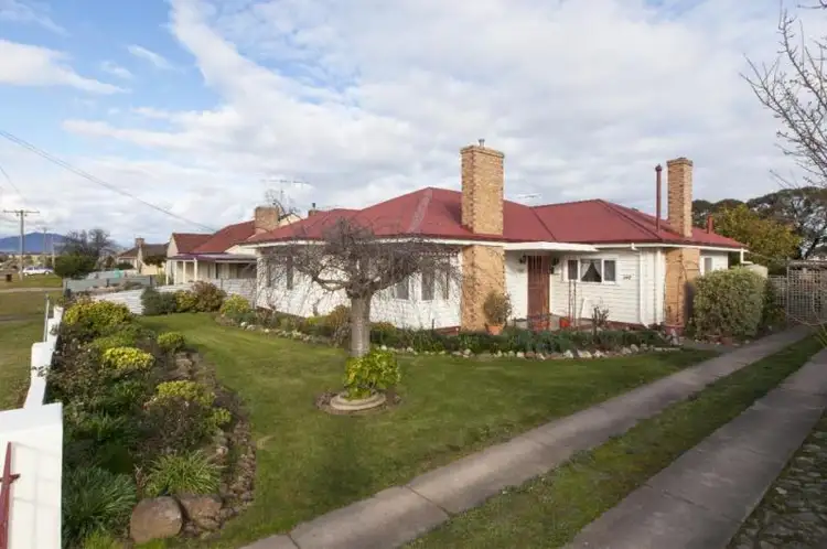 142 Moore
Street, Ararat VIC 3377